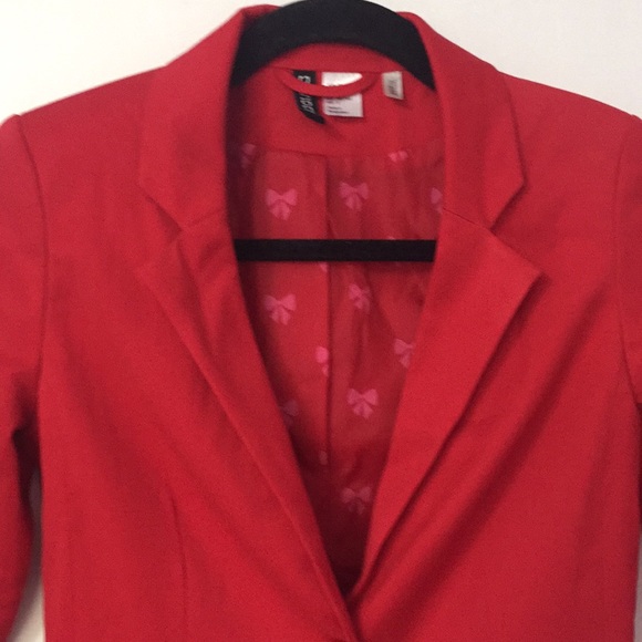 Divided by H&M Red Blazer US 2 - Picture 3 of 7